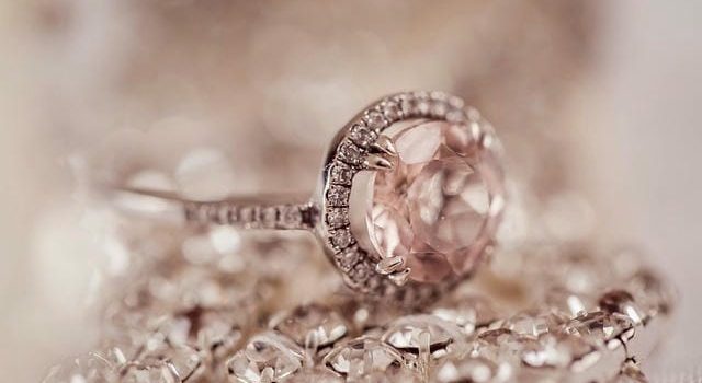 金買取の評判とおすすめポイント安全に高値で売却するための完全ガイド